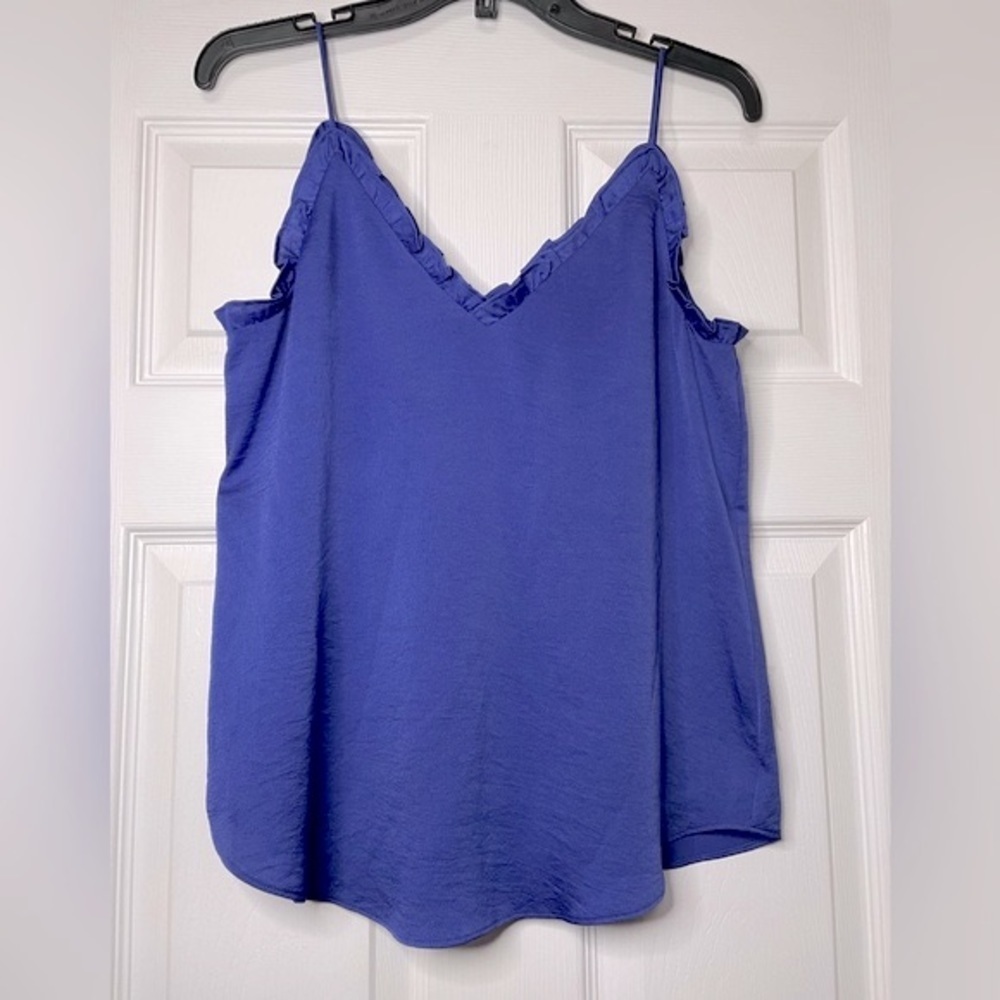 Express Camisole Vneck with Delicate Ruffle, Women’s Size Small